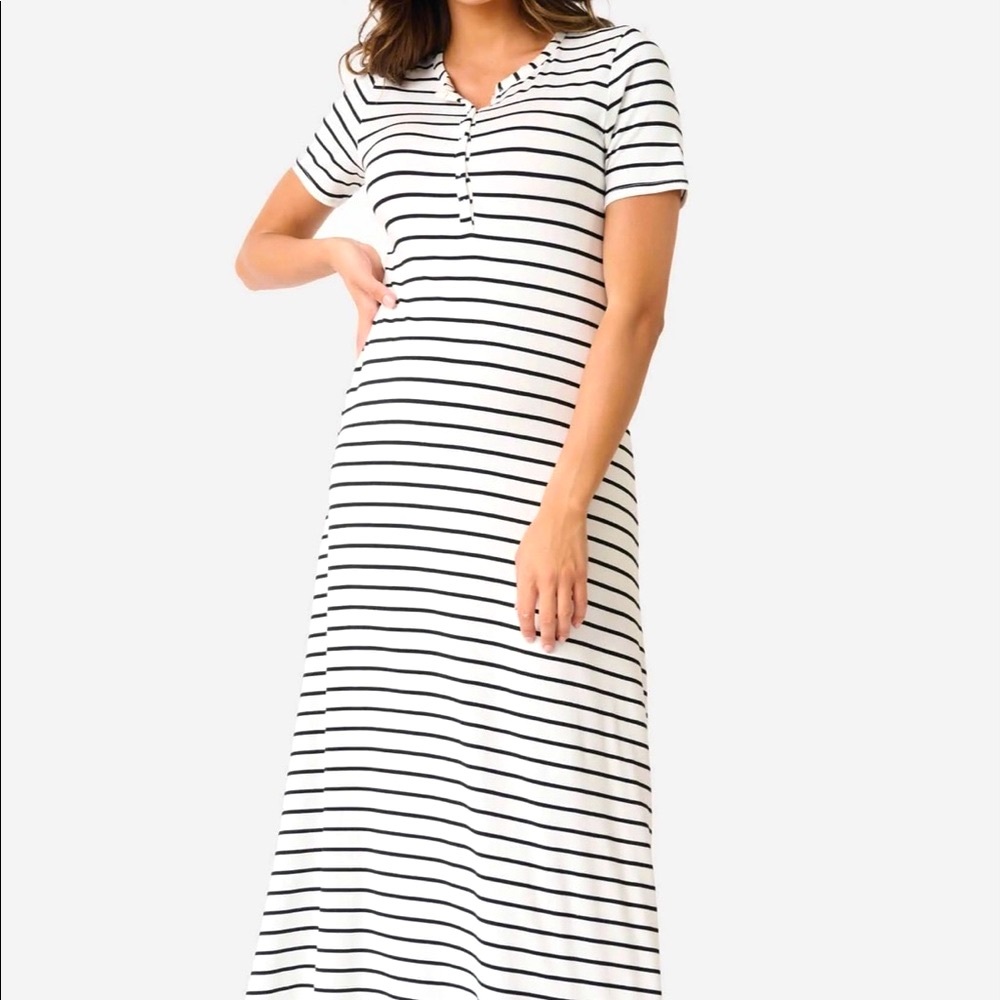 Gibsonlook Women’s Black & White Stripe Maxi Dress Size Small